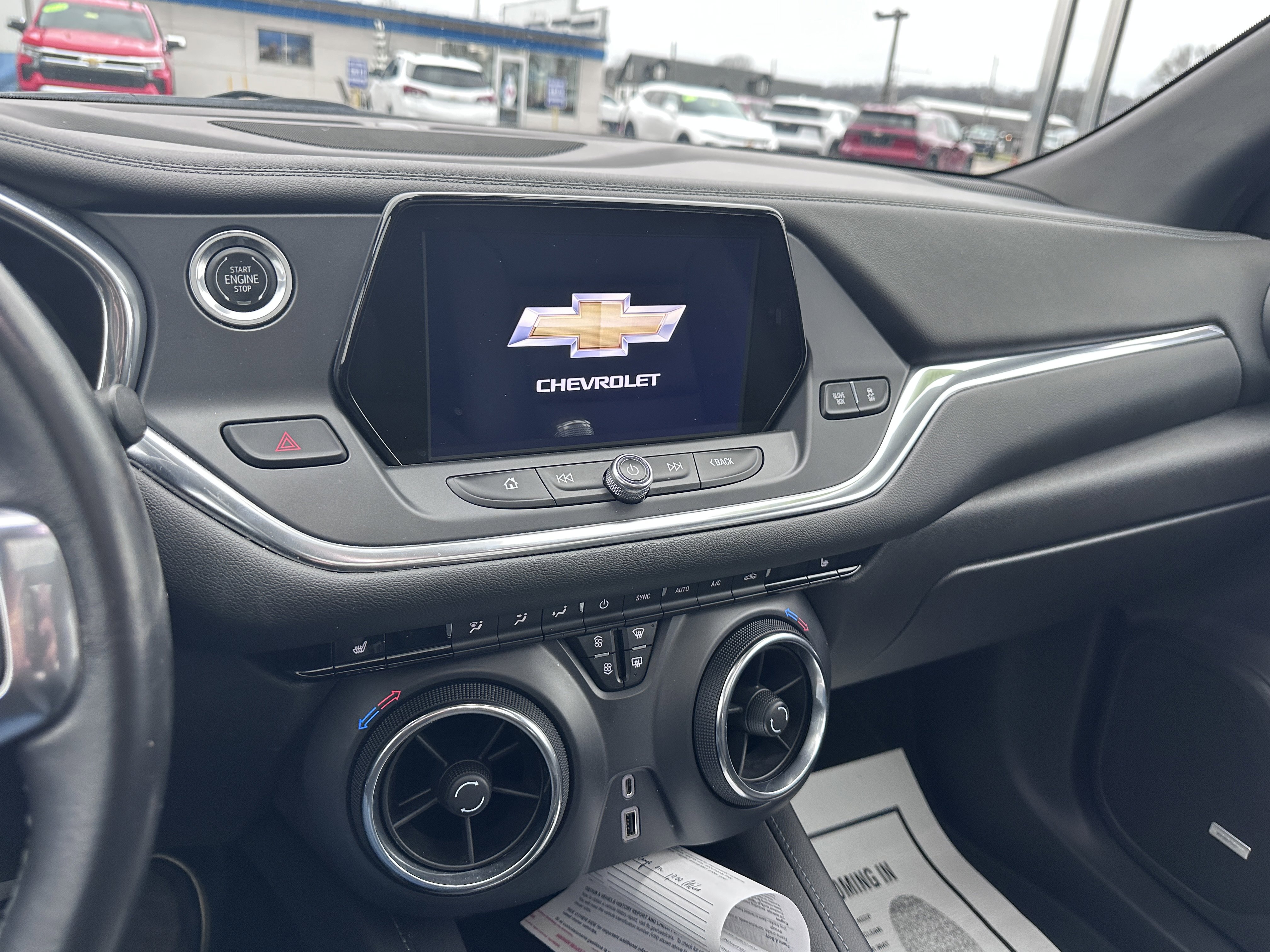 Used 2019 Chevrolet Blazer LT w/ Sun and Wheels Package image 18