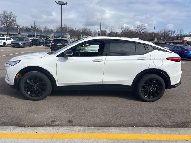 Used 2024 Buick Envista Sport Touring w/ Convenience I Package image 10