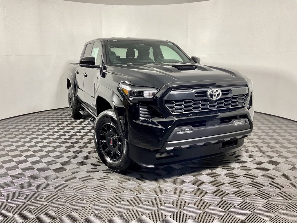 New 2025 Toyota Tacoma TRD Sport image 1