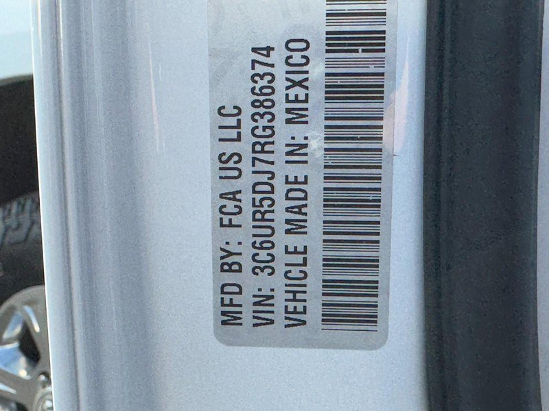 Used 2024 RAM 2500 Big Horn w/ Safety Group image 26