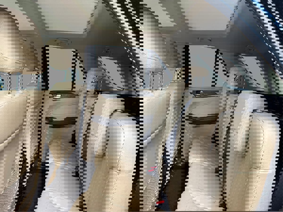 Used 2019 Mercedes-Benz GLE 400 4MATIC w/ Premium 2 Package image 27