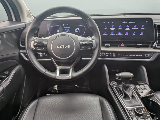 Certified 2025 Kia Sportage EX FWD image 15