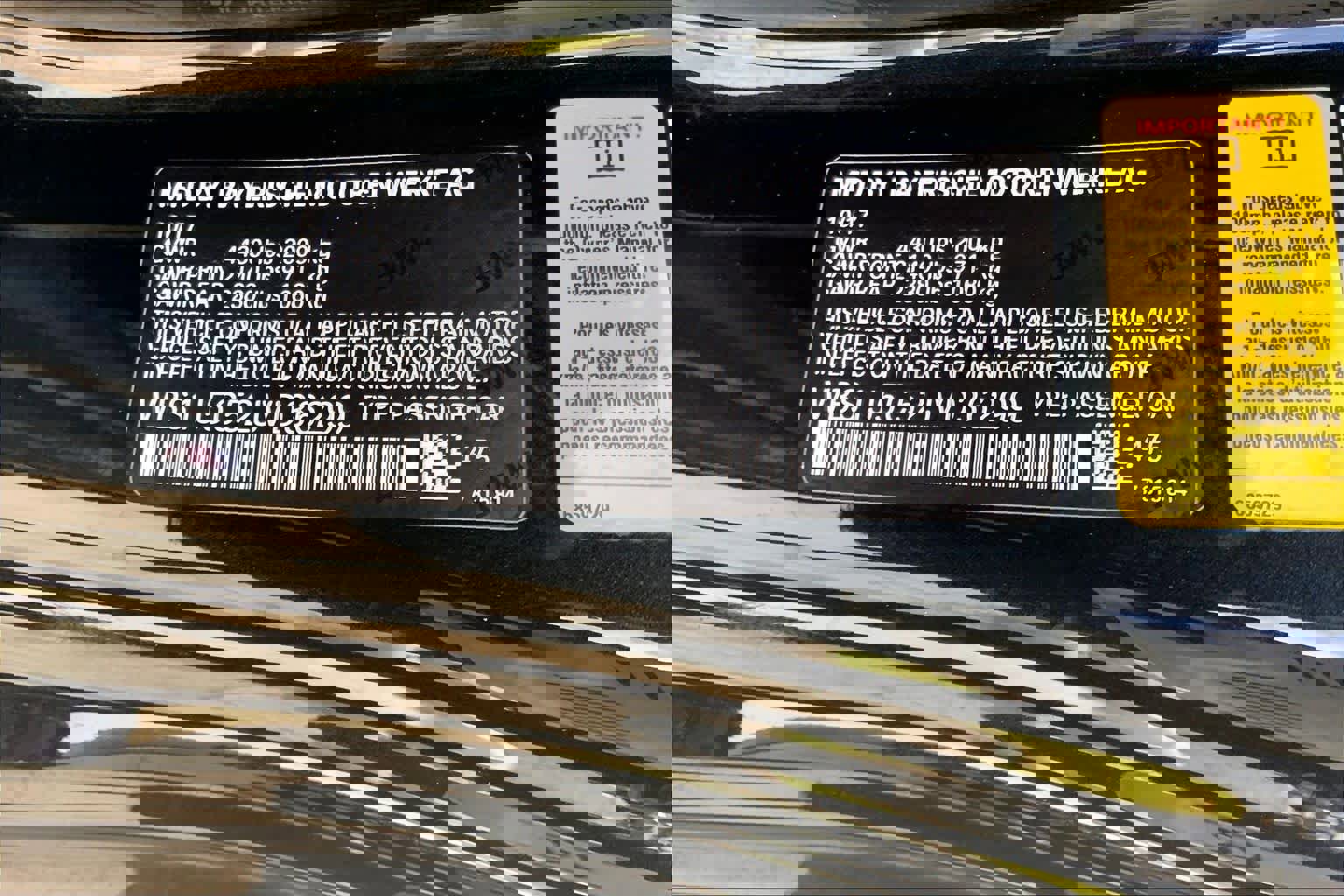 Used 2018 BMW M2 image 31