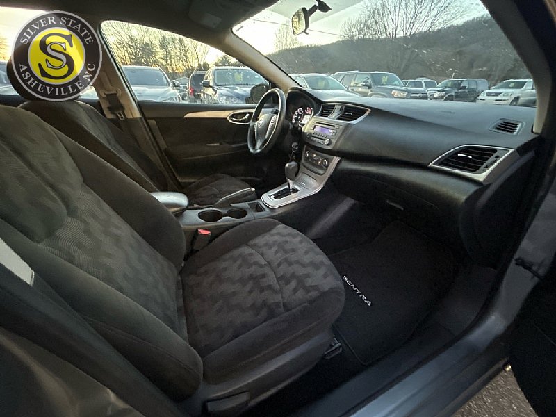Used 2013 Nissan Sentra SV image 16