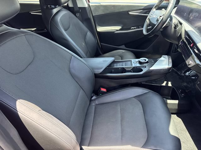 Used 2024 Kia EV6 Light AWD/4WD image 36