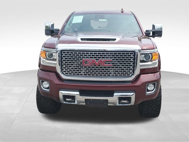 Used 2017 GMC Sierra 2500 Denali w/ Snow Plow Prep Package AWD/4WD image 2