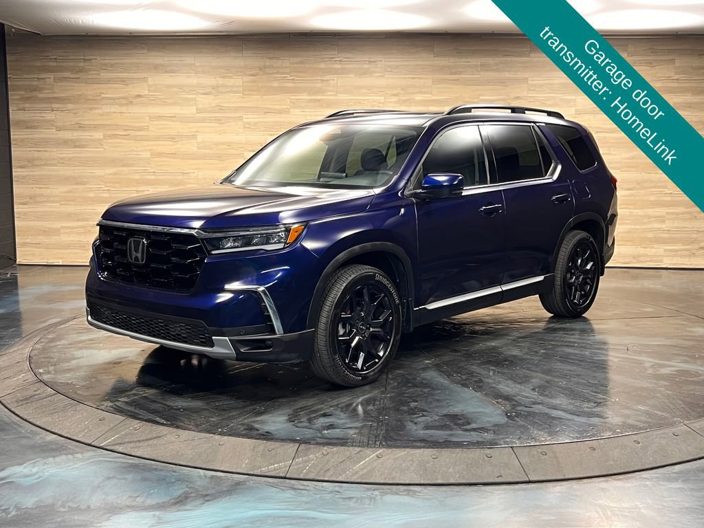 Used 2025 Honda Pilot Touring image 5
