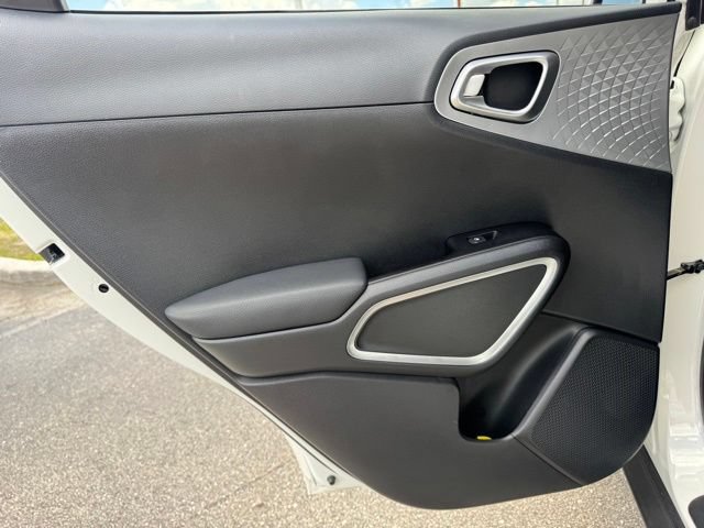 Certified 2023 Kia Soul LX w/ Option Group 015 FWD image 11