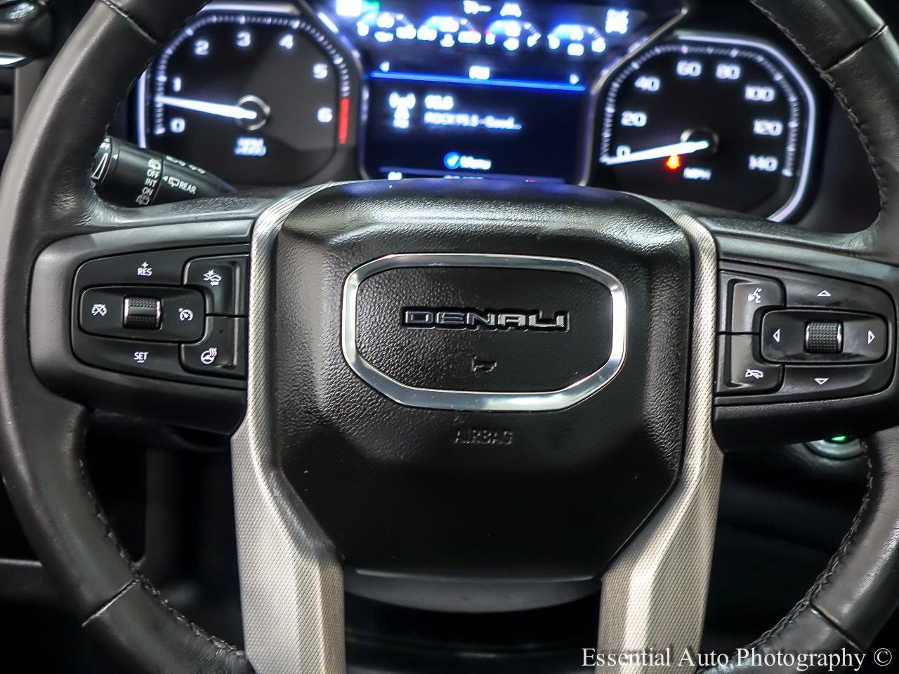 Used 2021 GMC Yukon XL Denali w/ LPO, Illumination Package AWD/4WD image 20