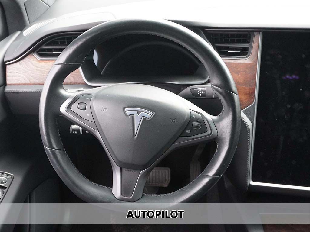 Used 2021 Tesla Model X Long Range AWD/4WD image 3