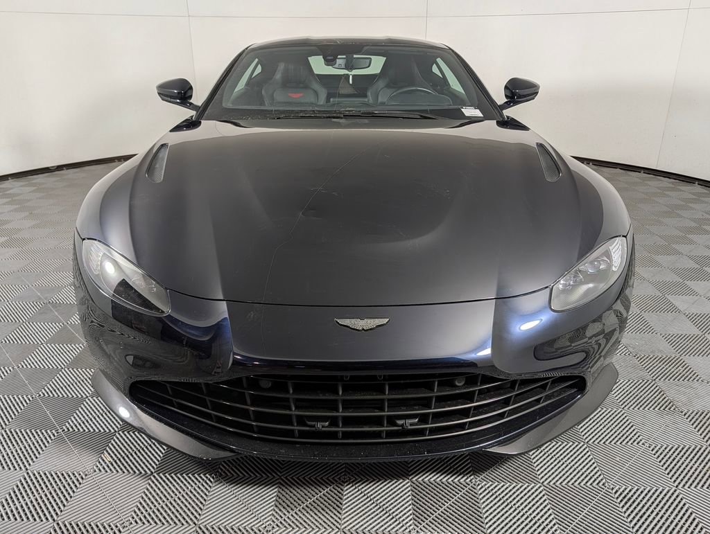 Used 2023 Aston Martin V8 Vantage Coupe image 10