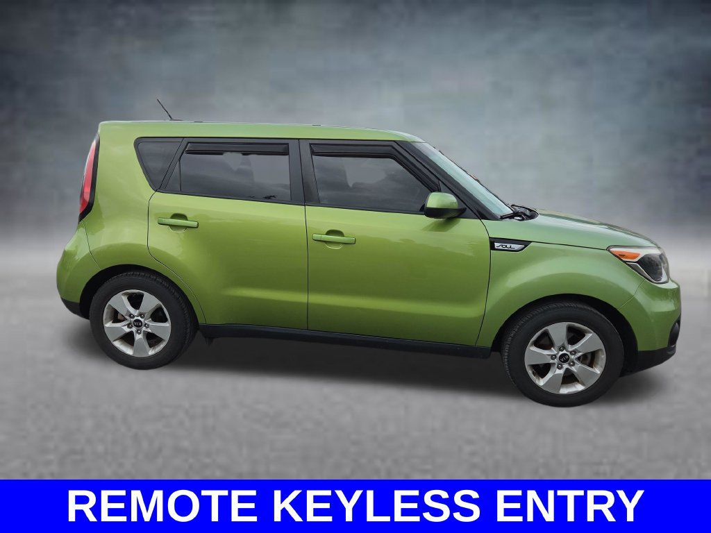 Used 2018 Kia Soul FWD image 4