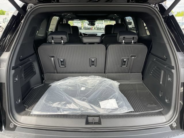 New 2026 GMC Acadia Elevation w/ Black Edition FWD image 25