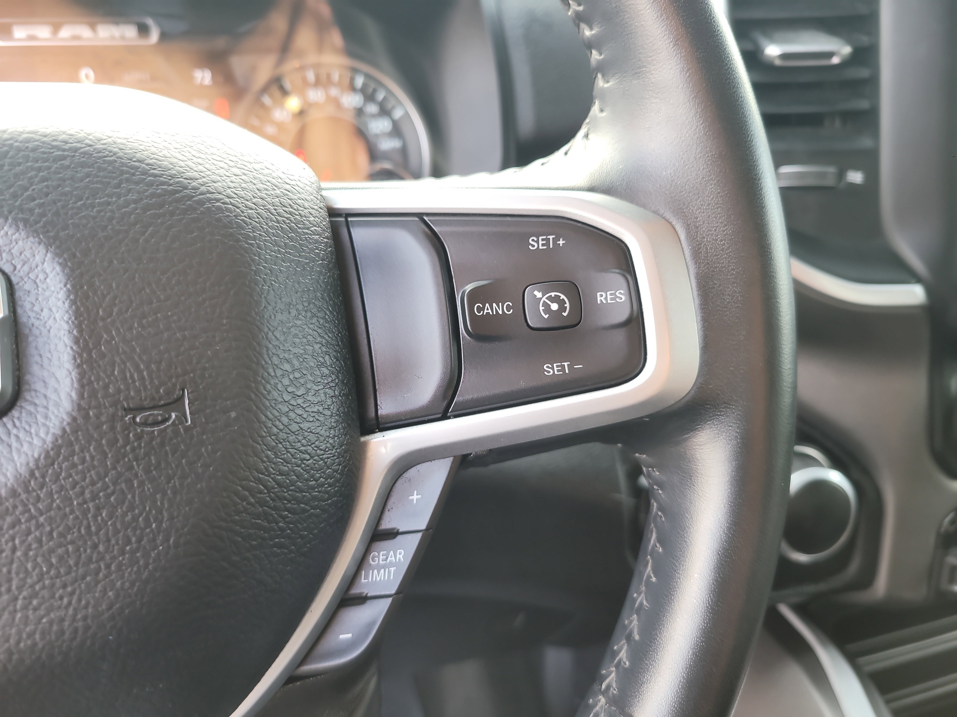 Used 2022 RAM 1500 Big Horn AWD/4WD image 28