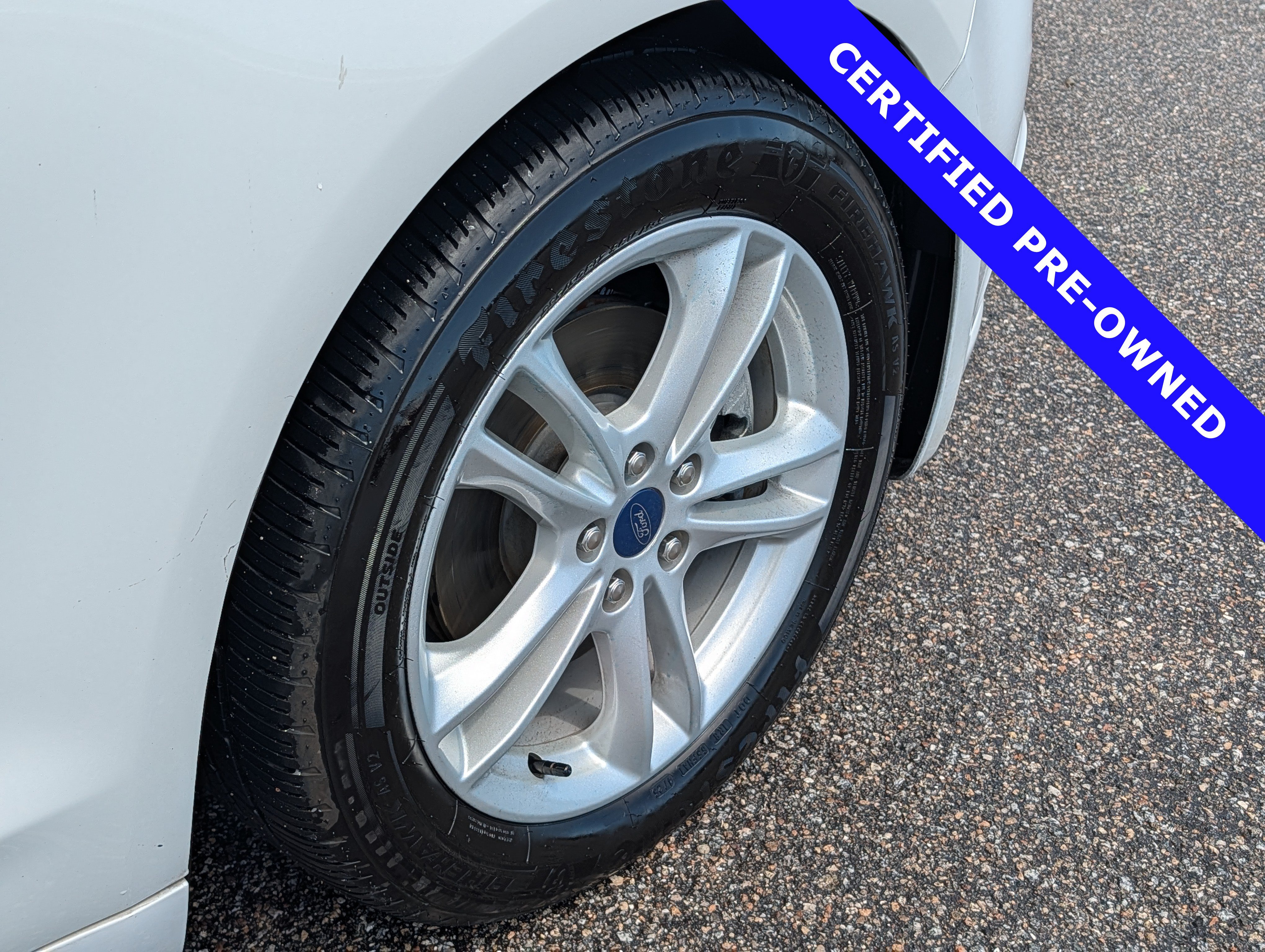 Certified 2018 Ford Fusion SE FWD image 12