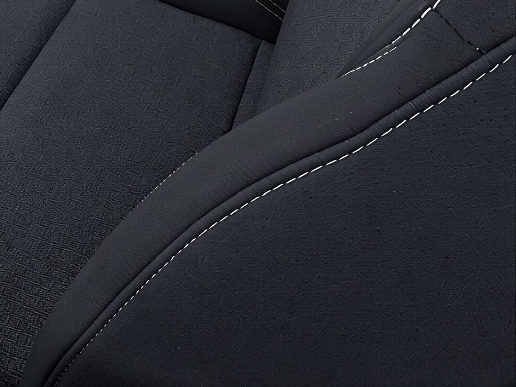 Used 2025 GMC Terrain Elevation FWD image 34