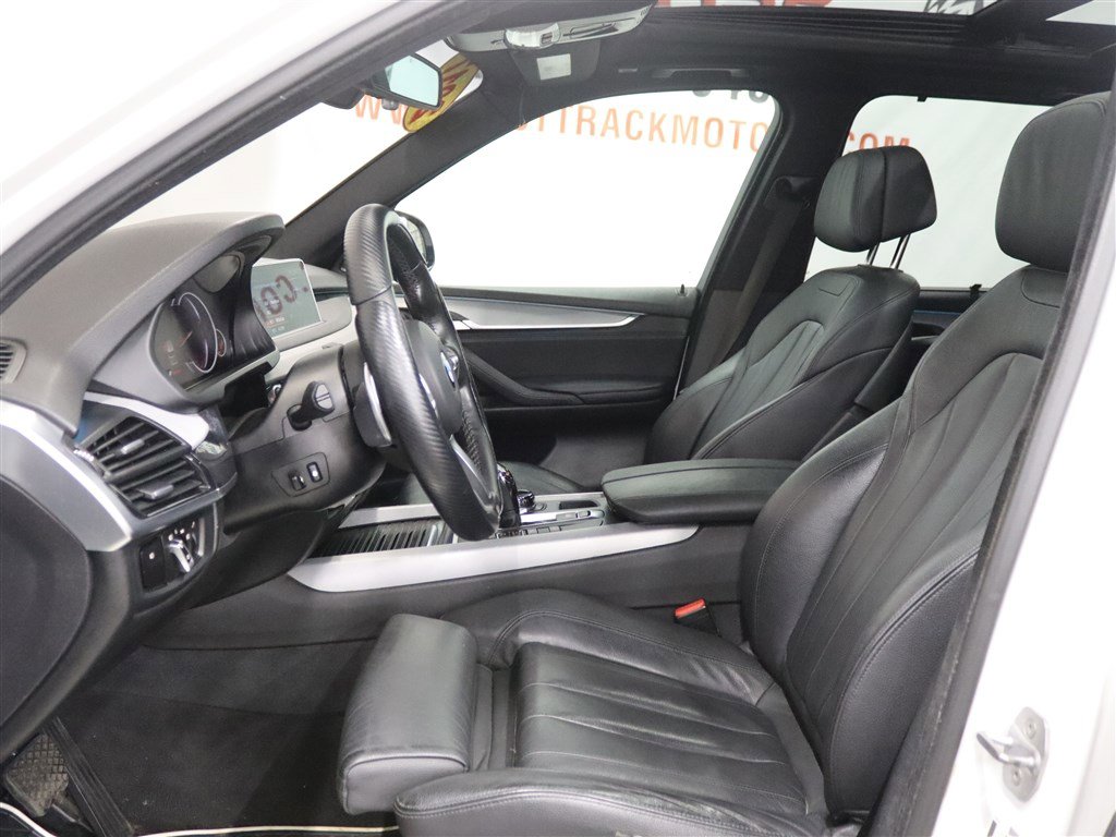 Used 2017 BMW X5 xDrive50i AWD/4WD image 16
