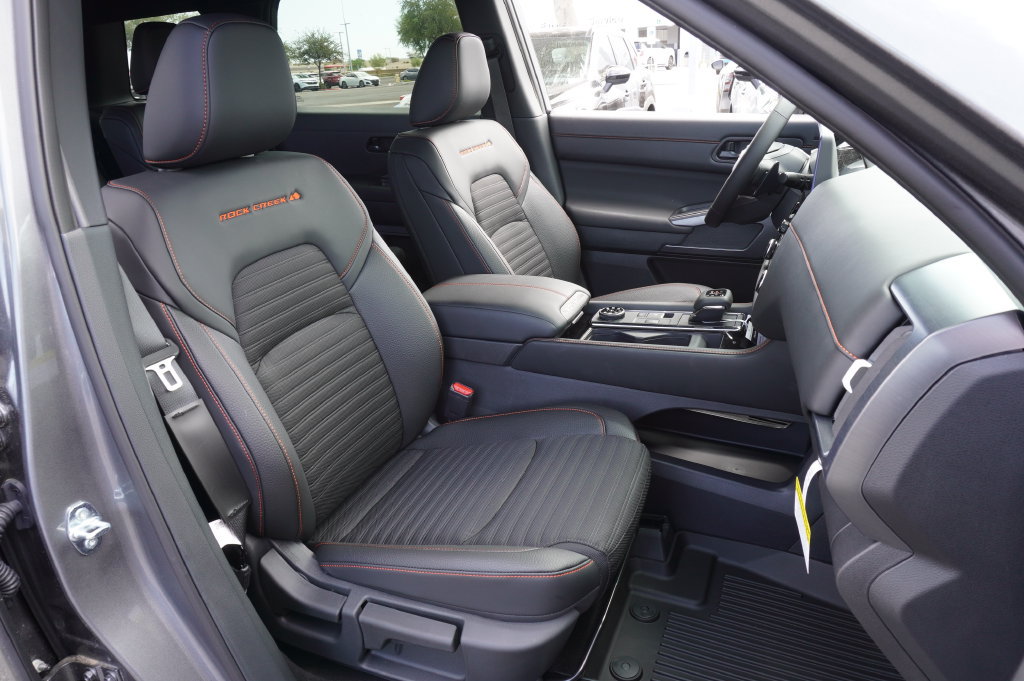 New 2026 Nissan Pathfinder Rock Creek w/ Rock Creek Premium Package AWD/4WD image 13
