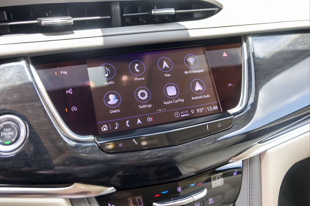 Certified 2022 Cadillac XT6 Premium Luxury w/ Technology Package AWD/4WD image 16