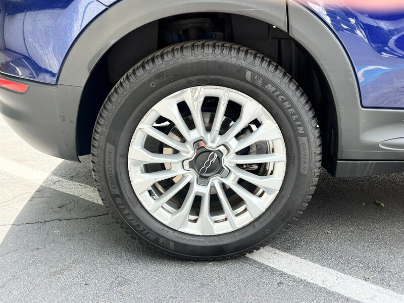 Used 2019 FIAT 500X Trekking w/ Mopar Appearance Package AWD/4WD image 12