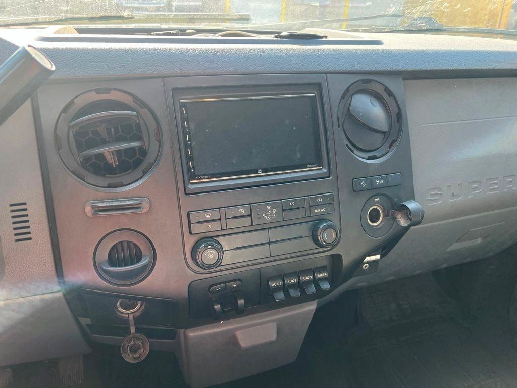 Used 2012 Ford F550 Luxury w/ Payload Upgrade Pkg RWD image 5