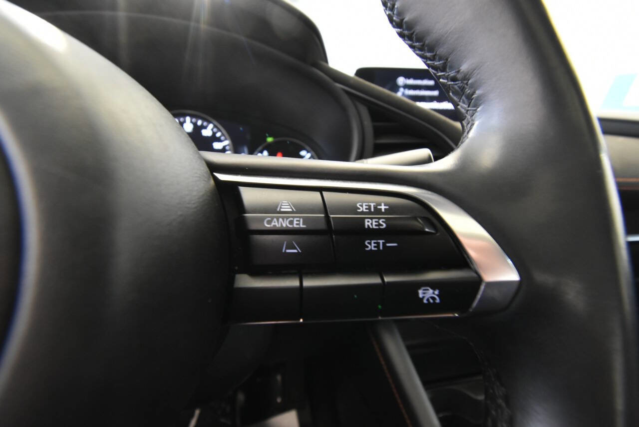 Used 2024 MAZDA MAZDA3 s AWD/4WD image 27
