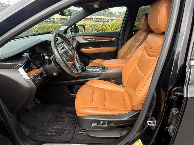 Used 2021 Cadillac XT5 Premium Luxury AWD/4WD image 11