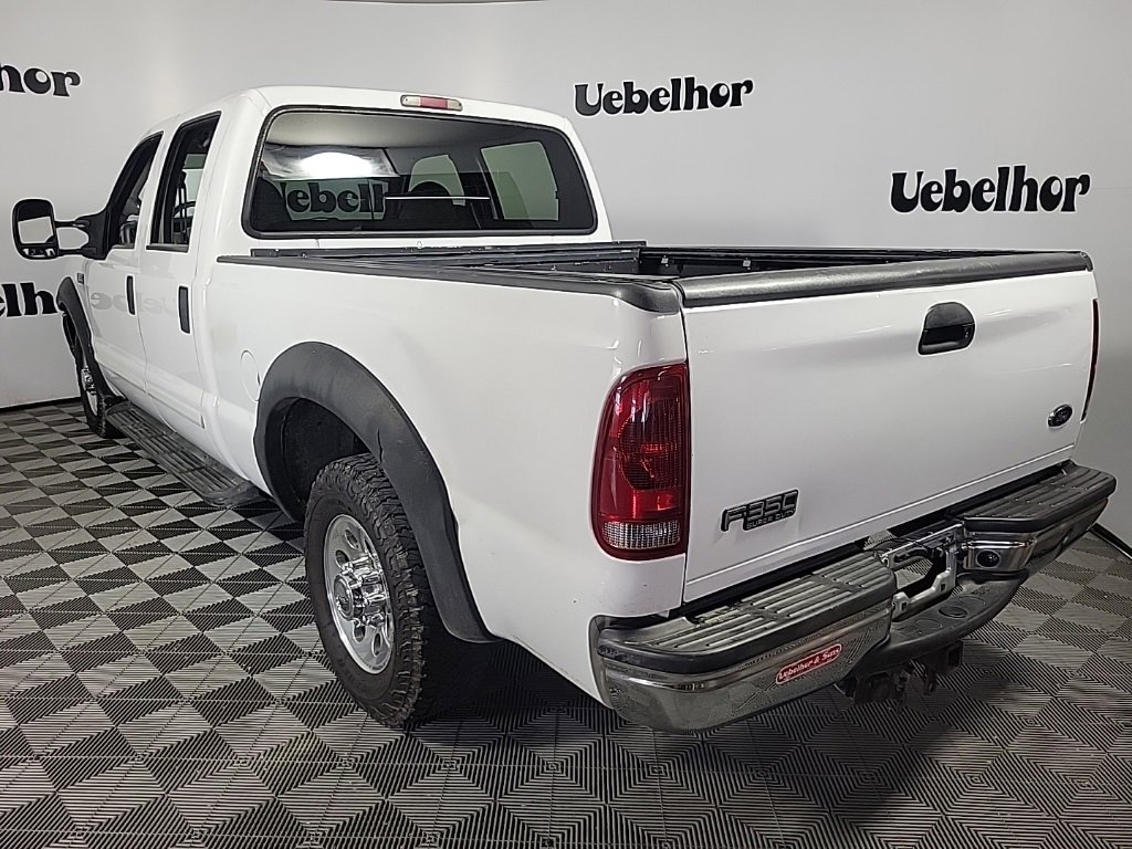 Used 2001 Ford F350 XL image 4