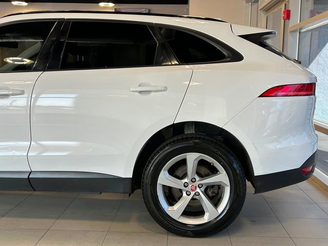 Used 2018 Jaguar F-PACE Premium image 9