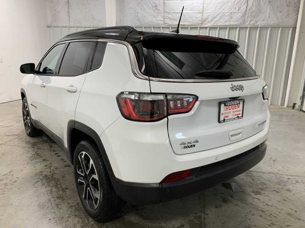 Used 2024 Jeep Compass Limited AWD/4WD image 5