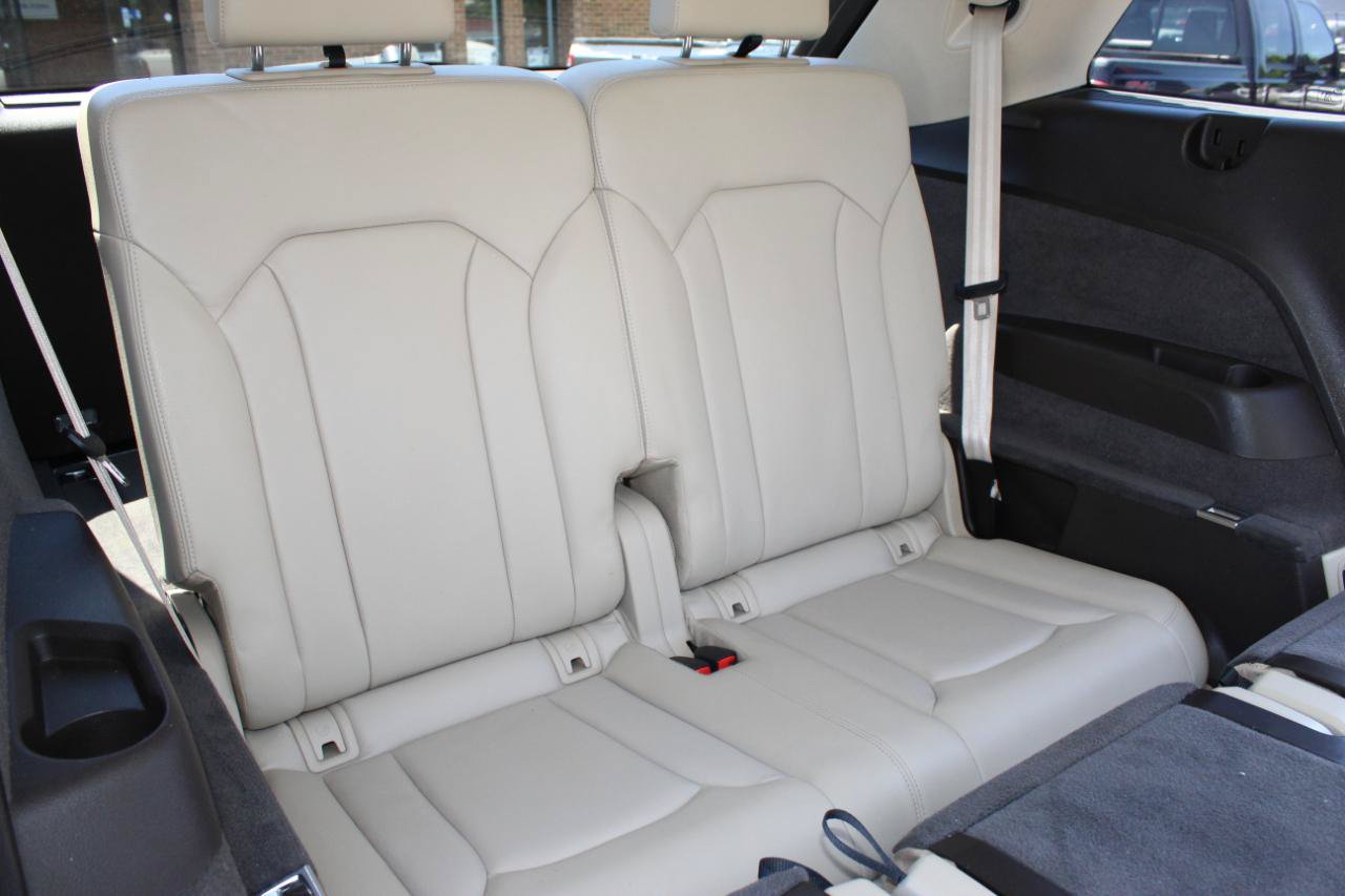 Used 2017 Audi Q7 3.0T Premium Plus AWD/4WD image 23