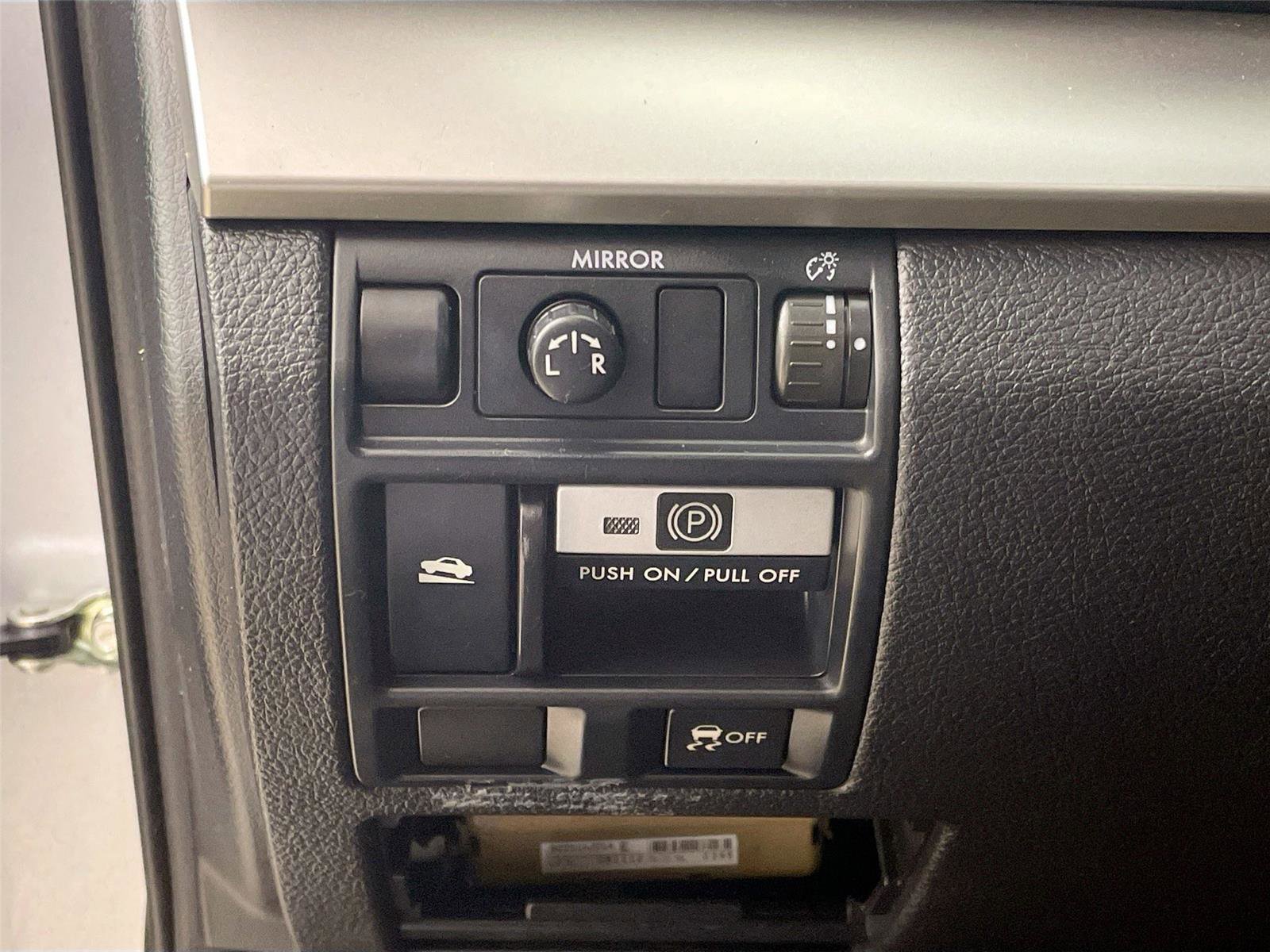 Used 2013 Subaru Outback 2.5i Premium w/ All-Weather Pkg image 13