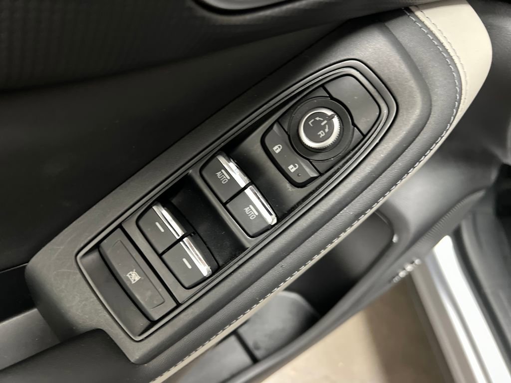 Used 2024 Subaru Forester Limited AWD/4WD image 13