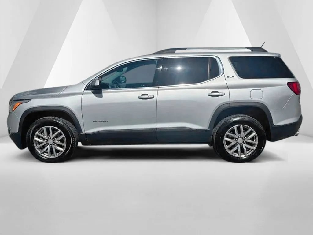 Used 2017 GMC Acadia SLE FWD image 4