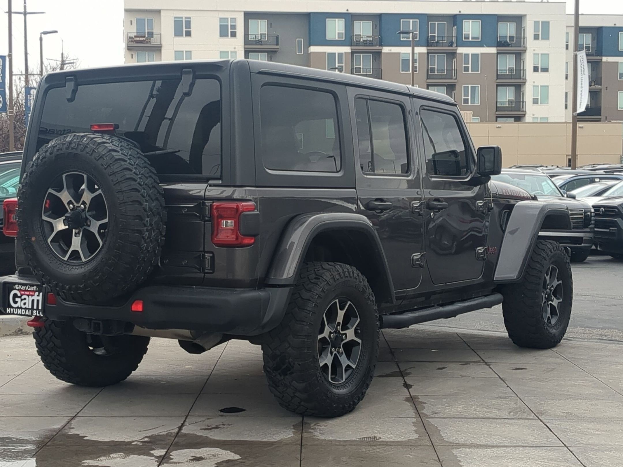 Used 2019 Jeep Wrangler Unlimited Rubicon AWD/4WD image 3