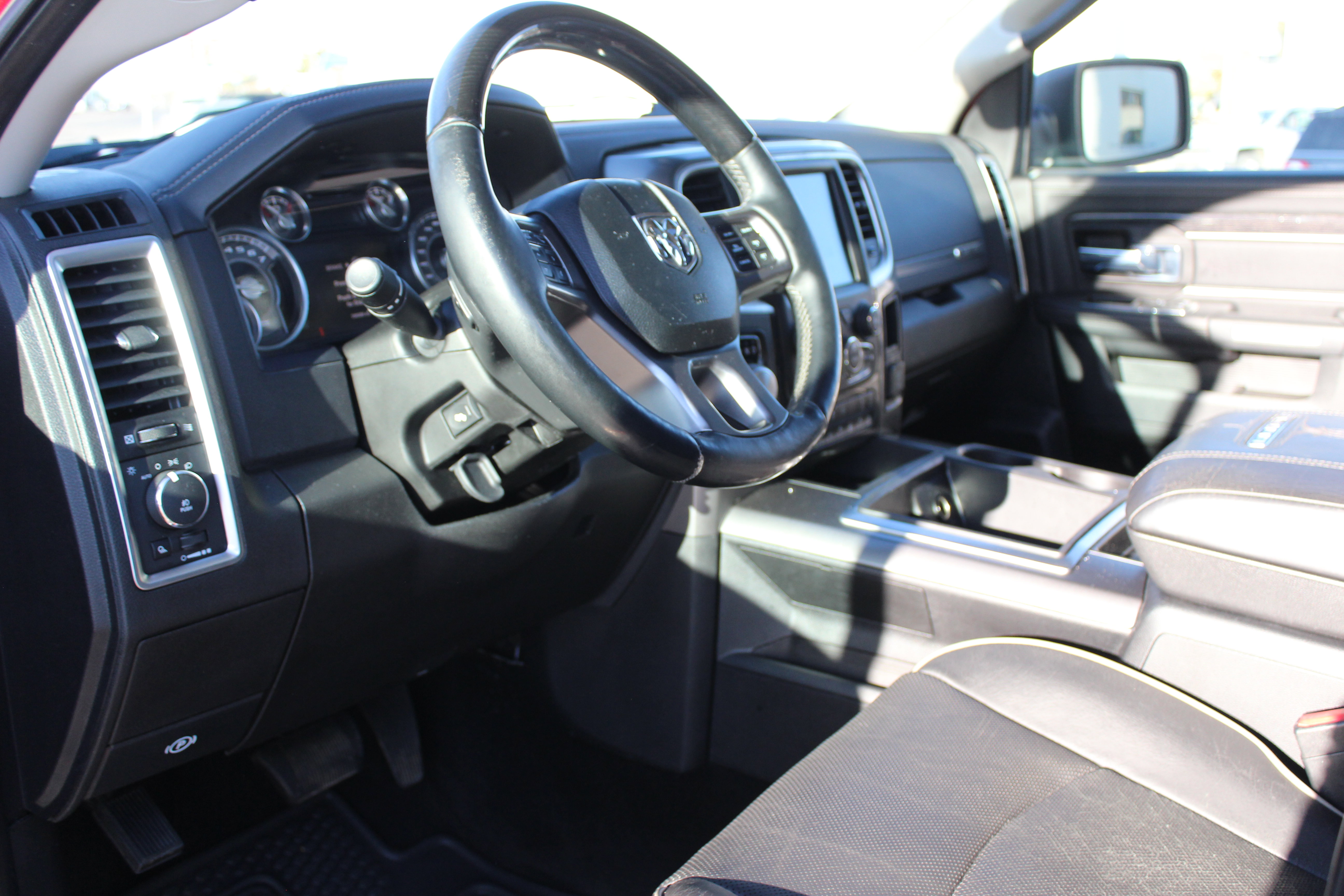 Used 2014 RAM 1500 Limited image 8