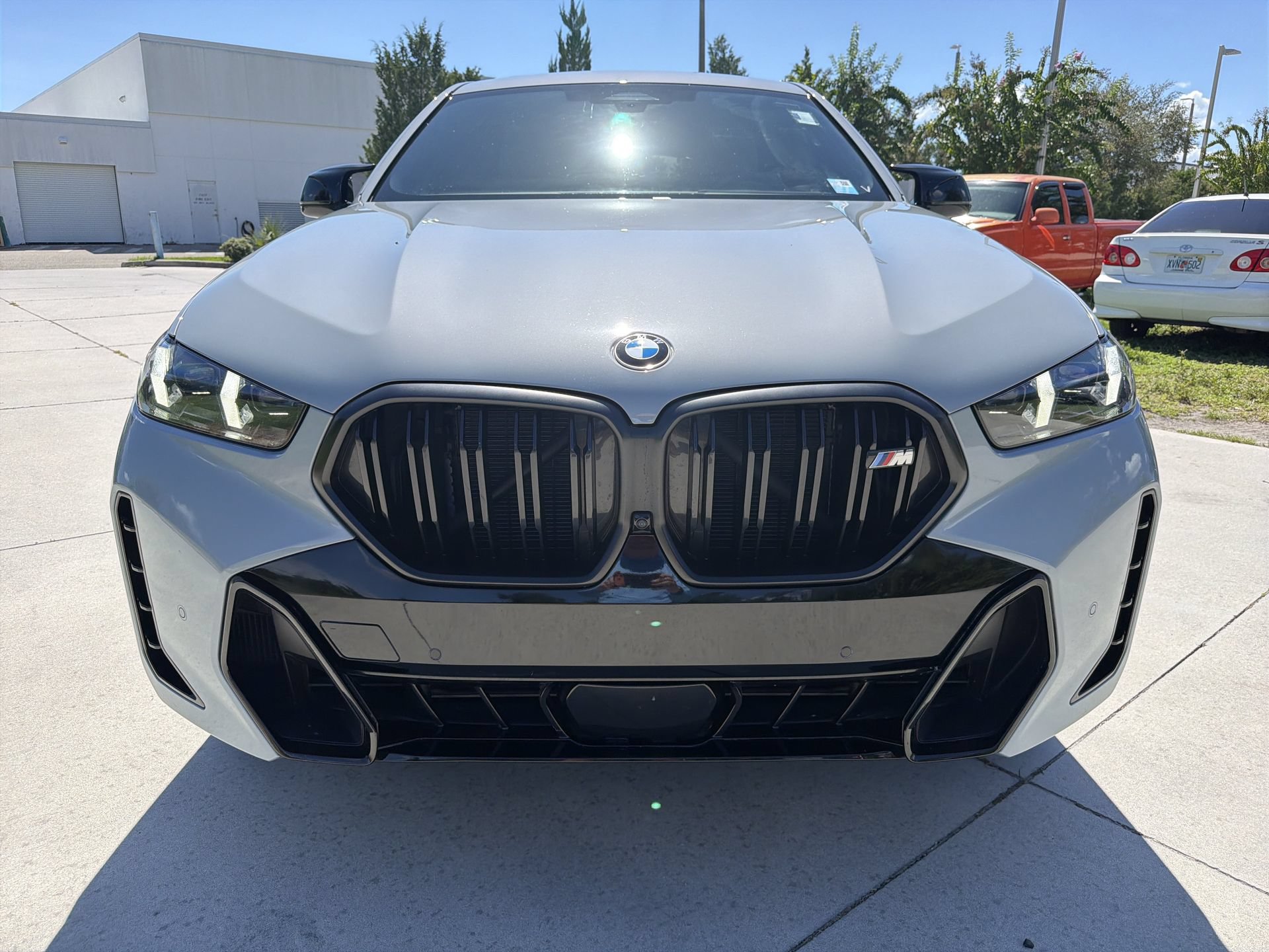 Certified 2024 BMW X6 M60i w/ Executive Package AWD/4WD image 4
