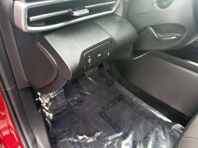 Used 2023 Hyundai Elantra SEL w/ Convenience Package image 19