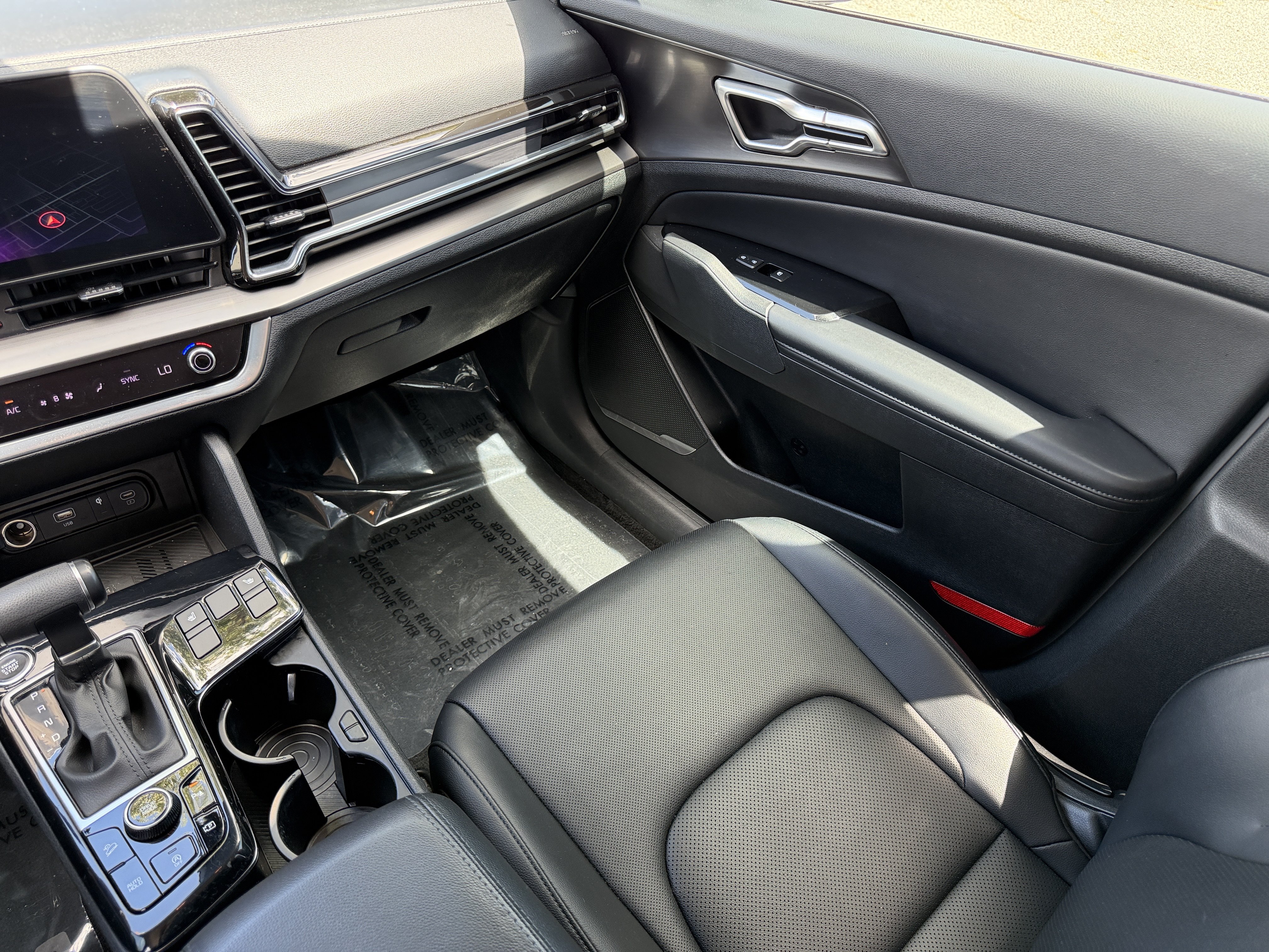 Used 2023 Kia Sportage EX FWD image 16