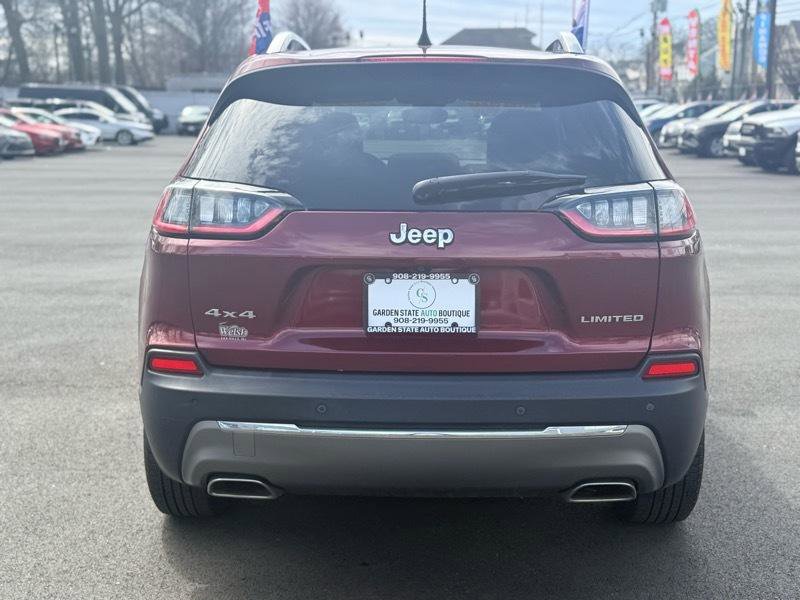 Used 2019 Jeep Cherokee Latitude w/ Popular Appearance Group image 7