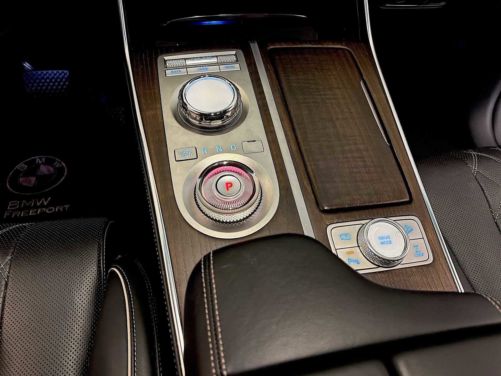 Used 2023 Genesis GV80 3.5T w/ Prestige Package image 18