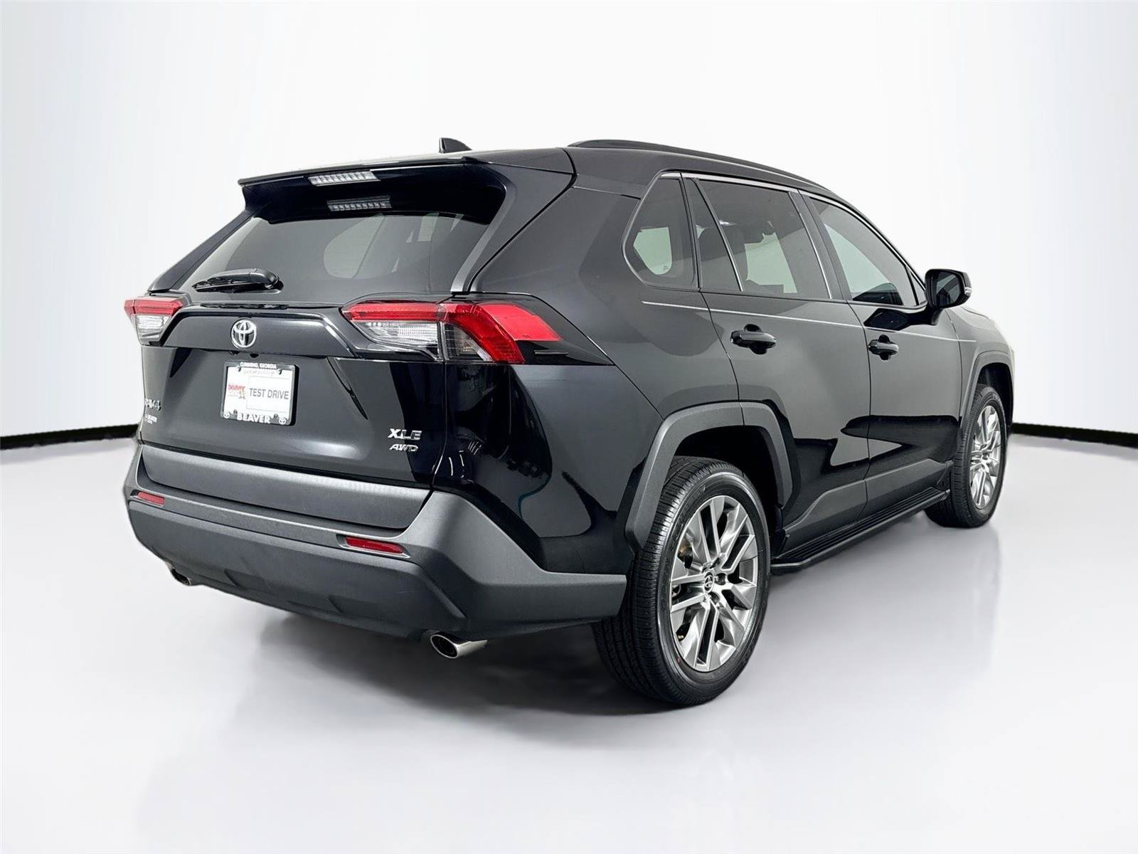 Certified 2022 Toyota RAV4 XLE Premium AWD/4WD image 2