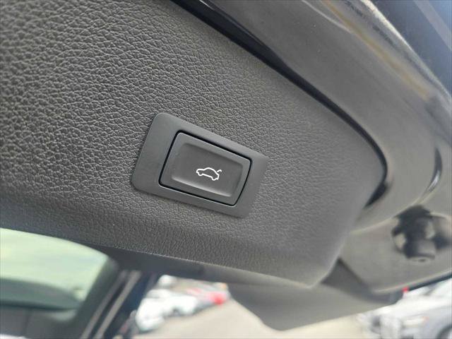 Used 2015 Audi Q7 3.0T Premium Plus w/ Premium Plus Package AWD/4WD image 16