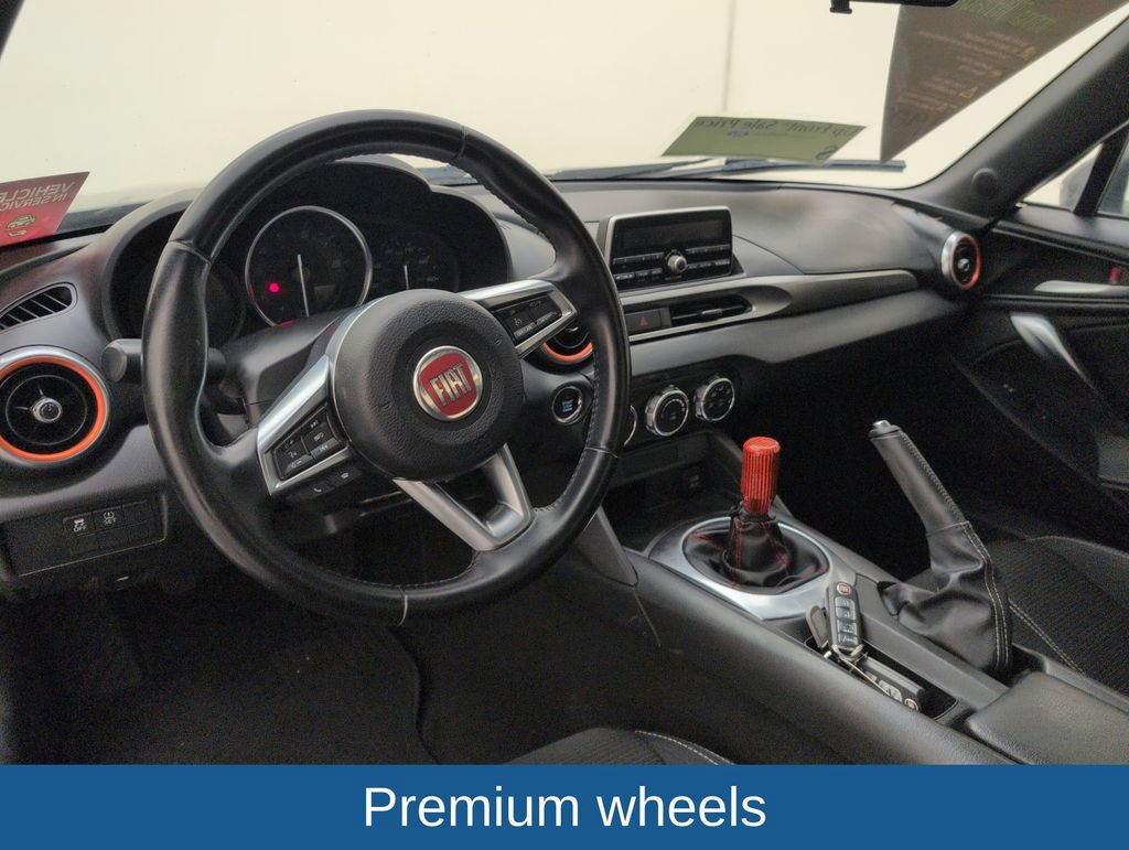 Used 2018 FIAT 124 Spider Classica RWD image 7