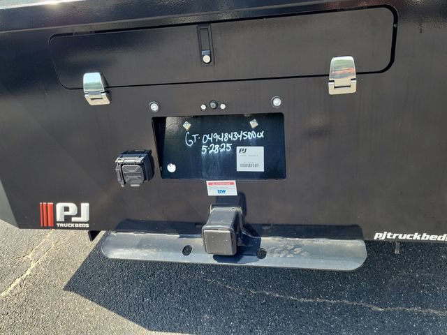New 2025 RAM 5500 Tradesman AWD/4WD image 37