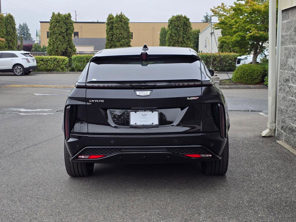 New 2026 Cadillac Lyriq V image 5