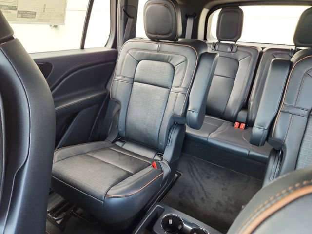 New 2025 Lincoln Aviator Black Label w/ Jet Appearance Package image 14