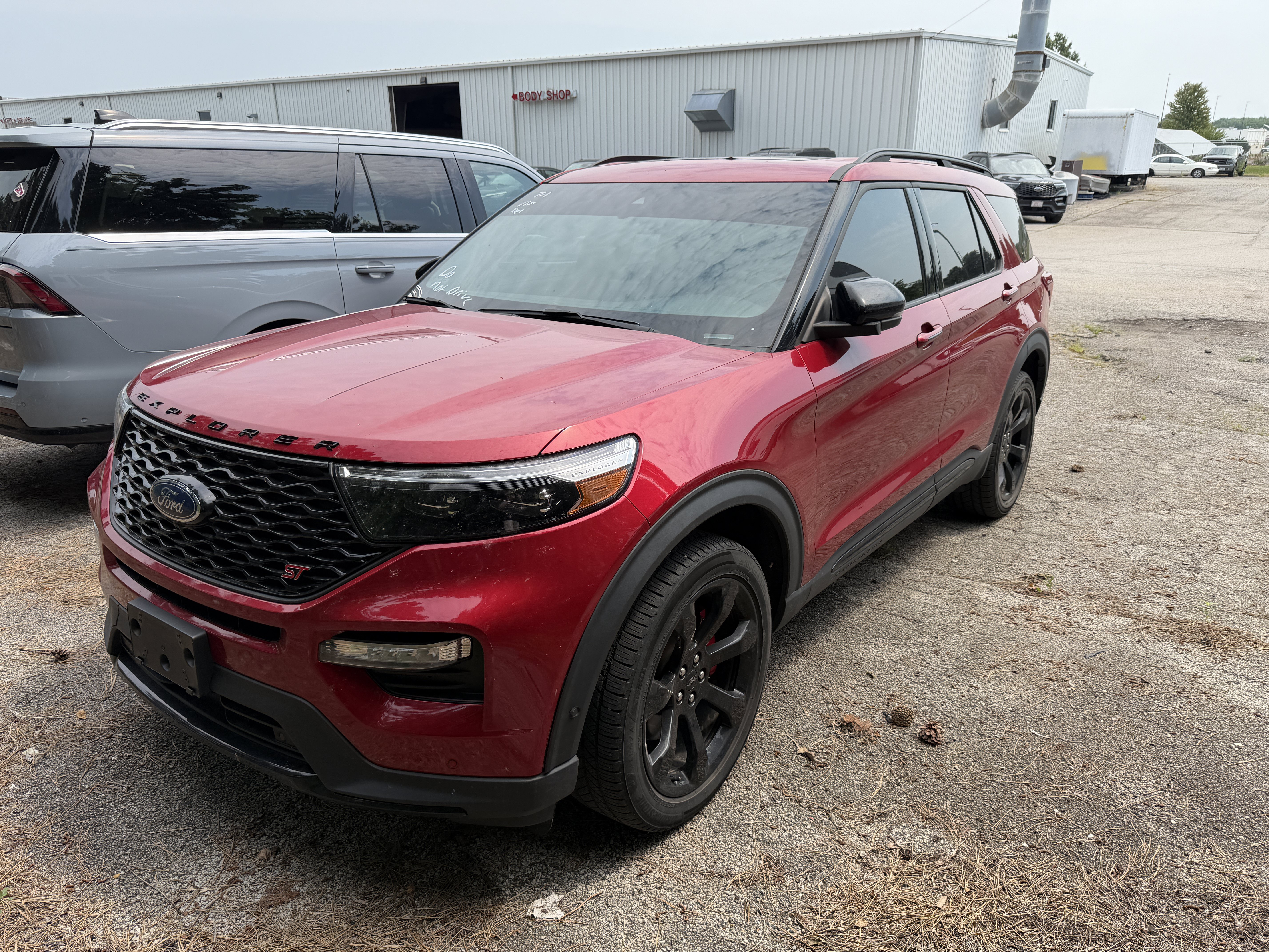Used 2021 Ford Explorer ST w/ Equipment Group 401A AWD/4WD image 6
