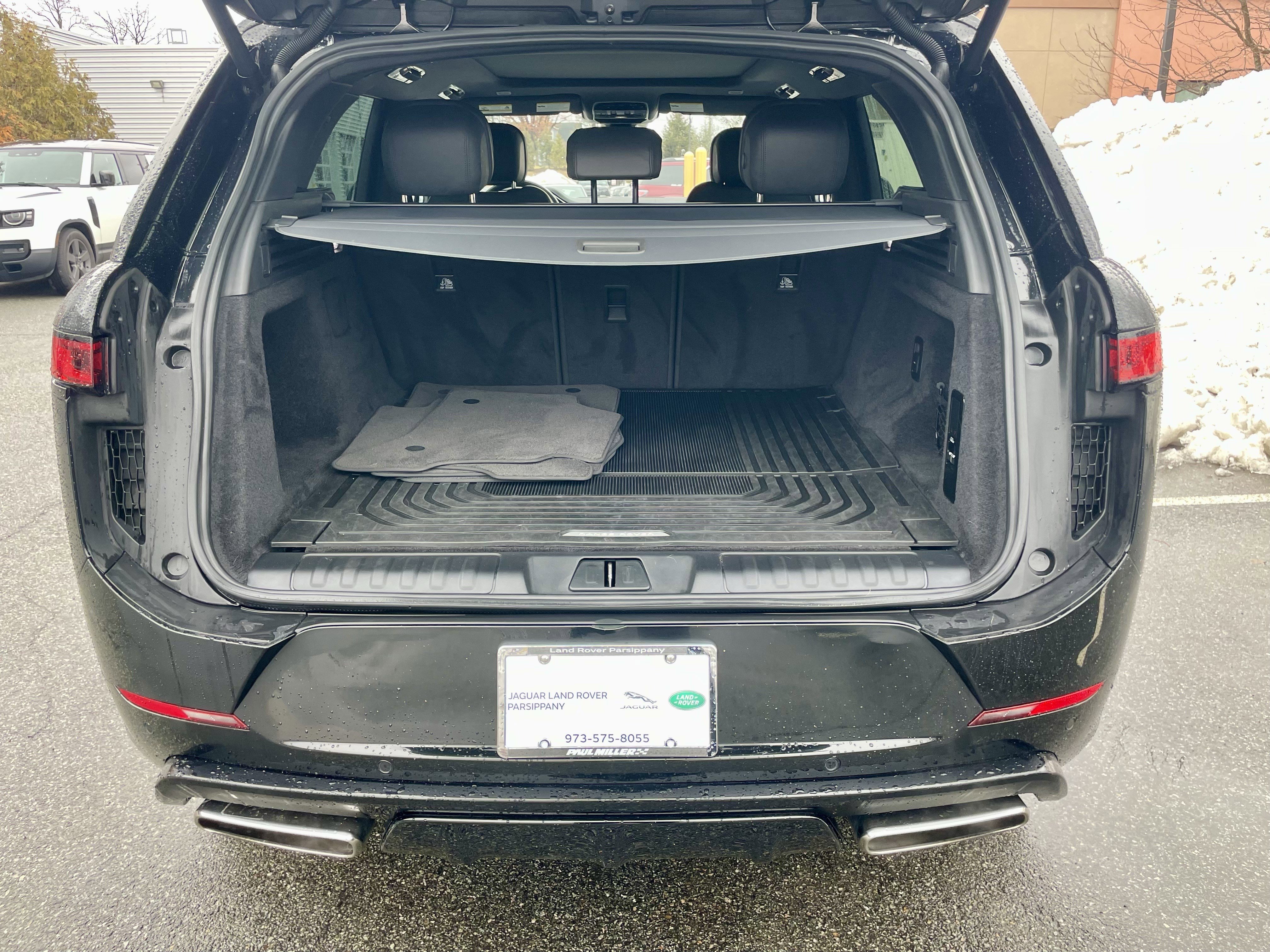 Certified 2023 Land Rover Range Rover Sport SE Dynamic image 36