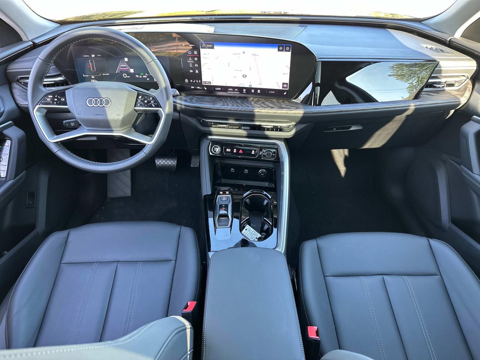 New 2025 Audi Q5 Premium image 27